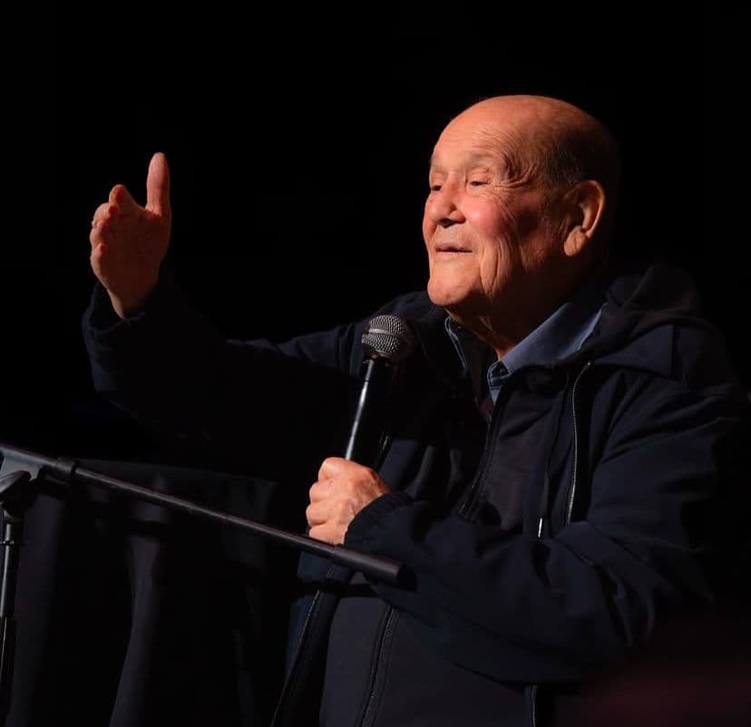 Fallece Leo Dan, ícono de la música romántica a sus 82 años