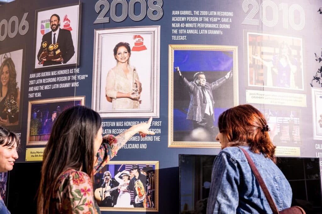 Top 10 de artistas con más premios Latin Grammy a través del tiempo