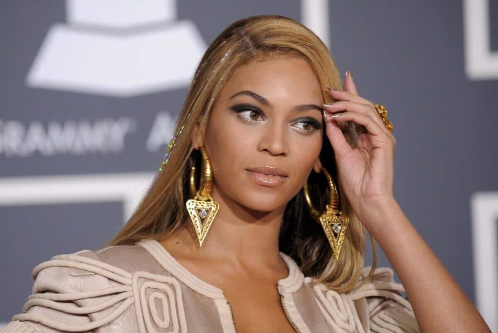 Beyoncé lidera mayor cantidad de nominaciones rumbo a los Grammy