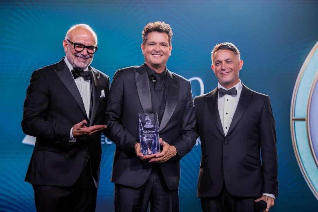 Carlos Vives recibe homenaje como «Persona del Año 2024»