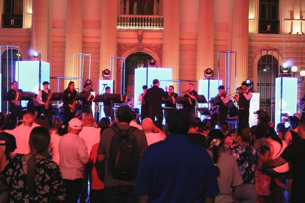 Nuit Blanche: La fiesta cultural que iluminó San Salvador