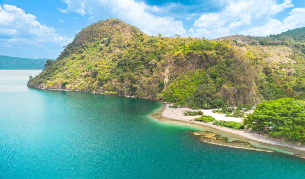 Playa Poza Verde, un paraíso escondido entre las montañas de San Miguel Tepezontes