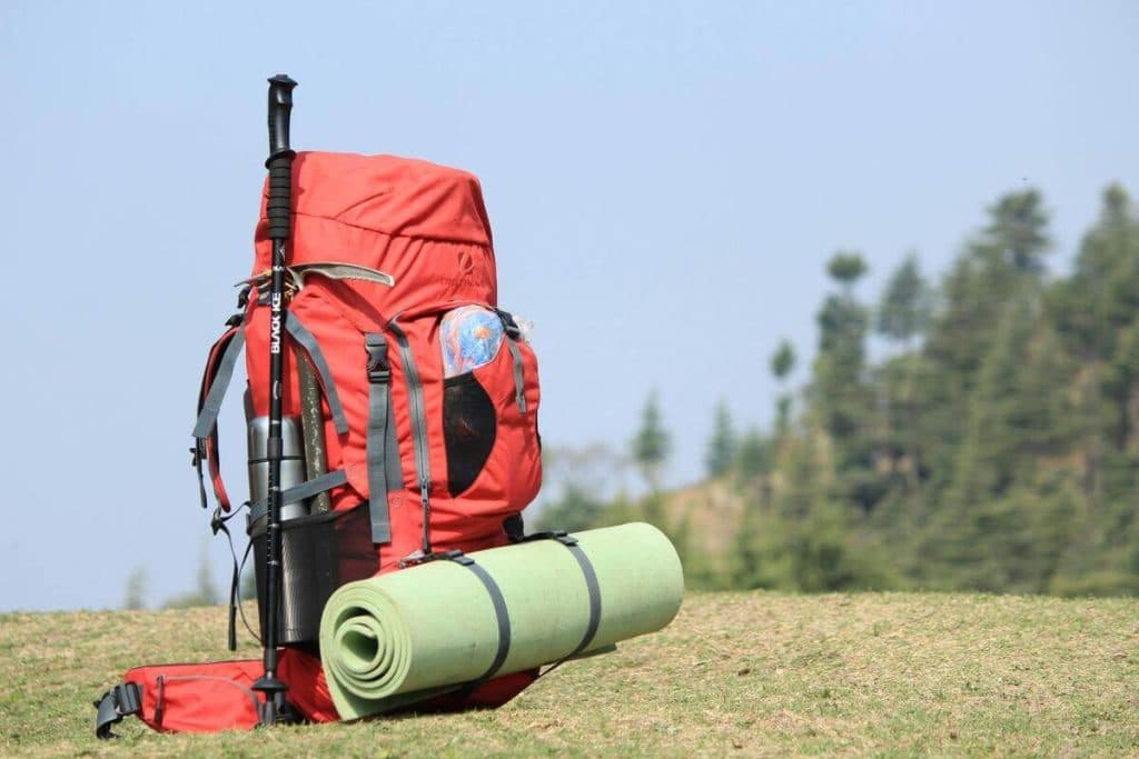 Artículos esenciales que debes llevar en tu mochila para vacacionar ligero y disfrutar al máximo