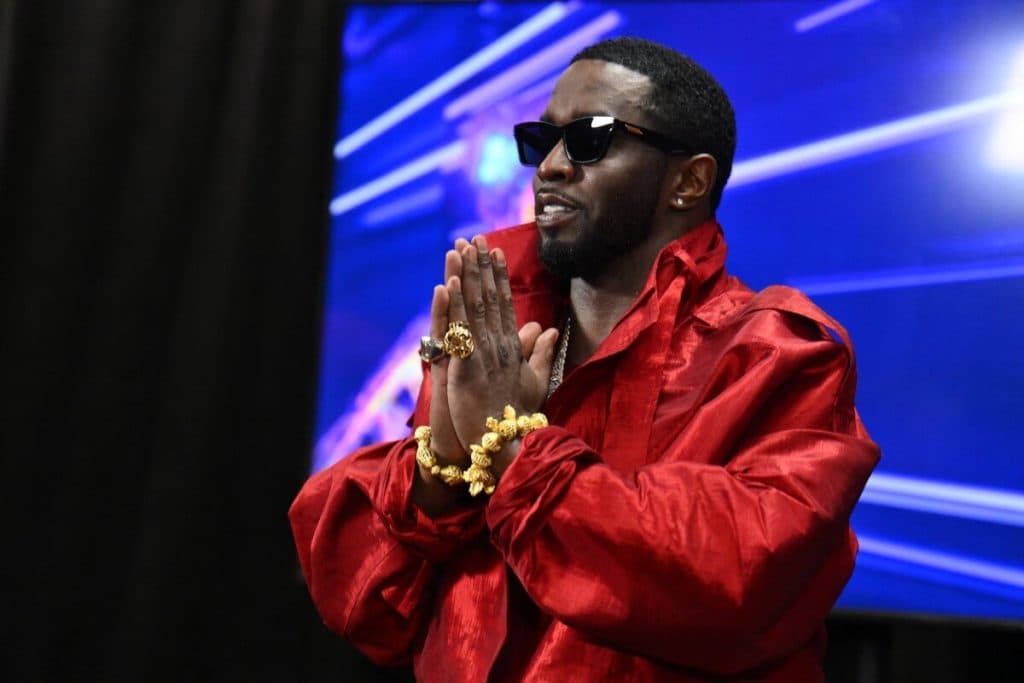 Expareja de «Diddy» Combs lo acusa de violencia sexual