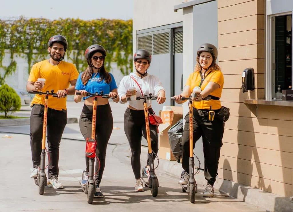 El plan perfecto en San Salvador: paseo en scooter con final de película