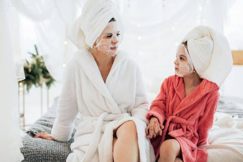Spa en casa: ritual de relajación para consentir a mamá