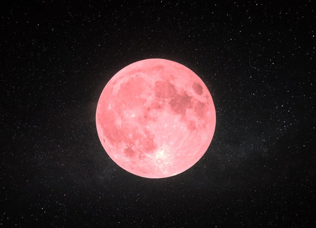 ¡Llega la luna de fresa! ¿Están listos los salvadoreños?