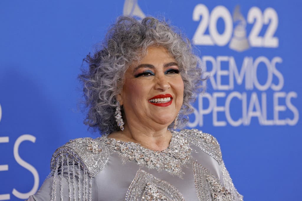 Amanda Miguel evade pregunta sobre posible colaboración con Ángela Aguilar