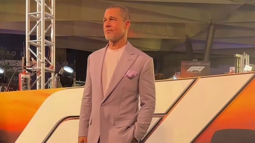 Brad Pitt desata euforia en México por nuevo look durante la presentación de «F1: La película»