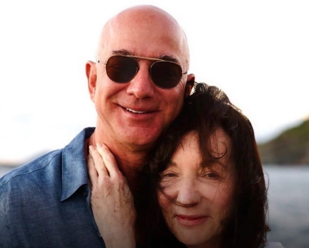 Jeff Bezos de luto por la pérdida de su madre, Jacklyn Gise Bezos