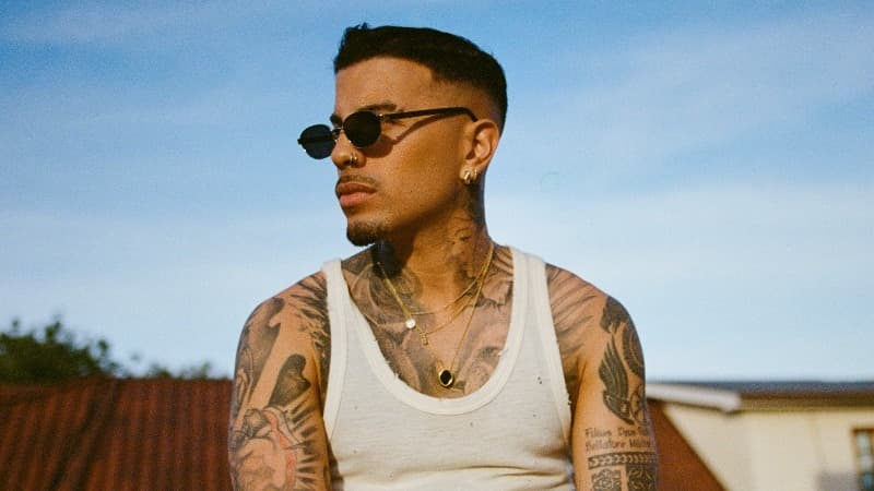 Rauw Alejandro estrena su sexto álbum «Cosa nuestra: capítulo 0»