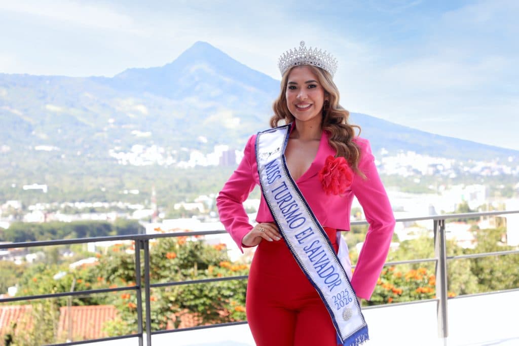 Belleza y orgullo salvadoreño: Daniella Guevara se convierte en embajadora turística del país