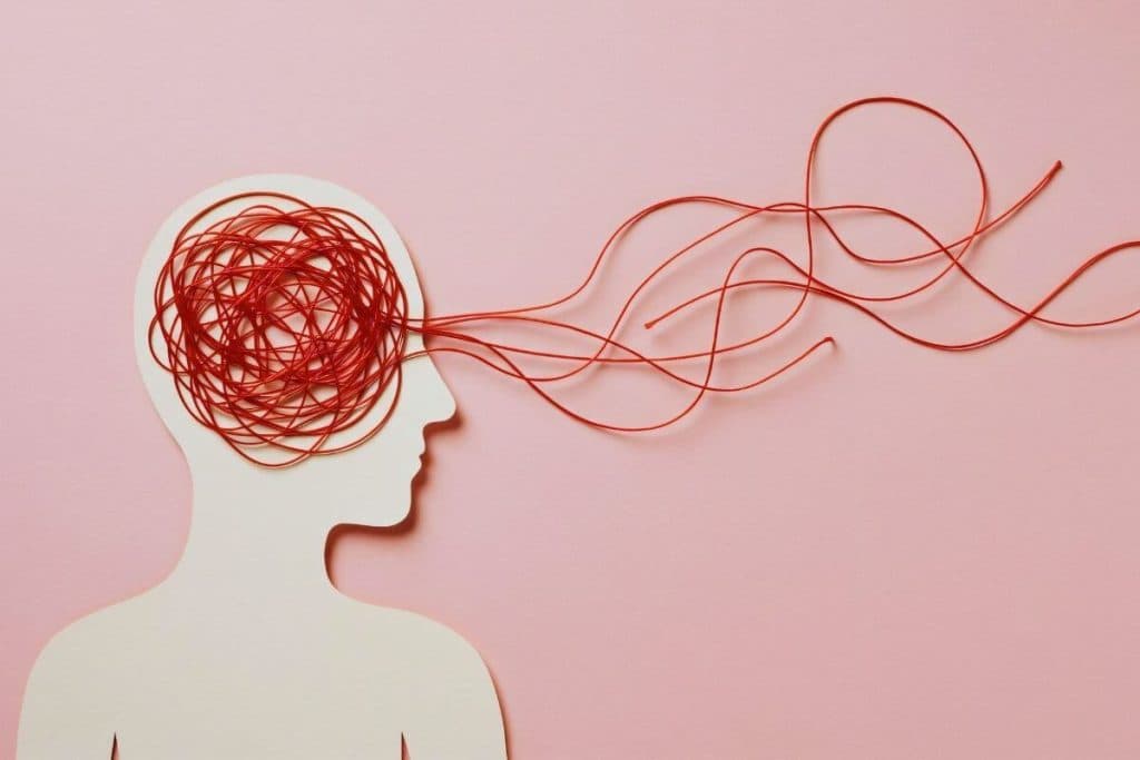 Pasos para hacer una limpieza mental y un reset emocional en 2025