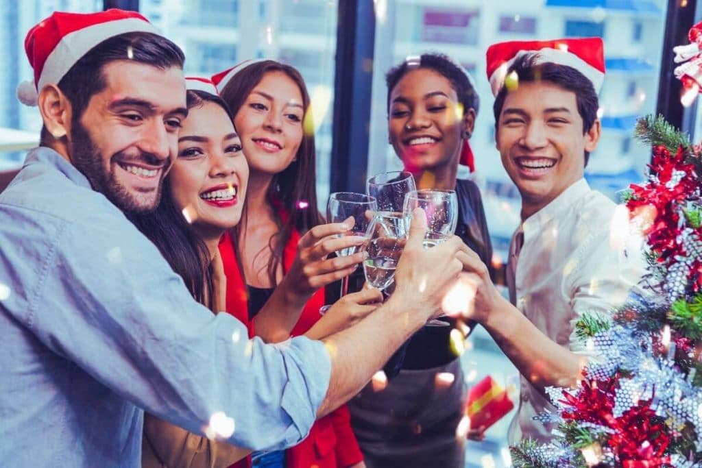 ¿Cómo disfrutar las fiestas sin descuidar tu salud?