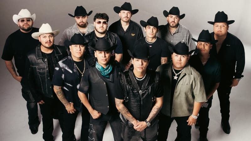 Hoy se venderán las entradas para el concierto de Grupo Firme en El Salvador