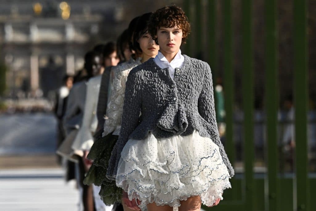 Dior y Saint Laurent, platos fuertes de la Semana de la Moda de París