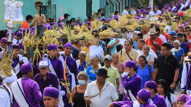 ¿Por qué se usa el morado? Estas son las costumbres más emblemáticas de la Semana Santa