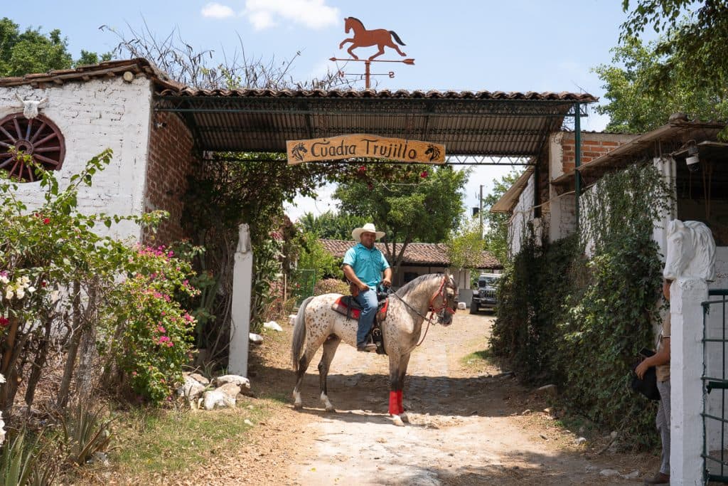 Cuadra Trujillo impulsa el turismo ecuestre en San Juan Opico con experiencias para toda la familia