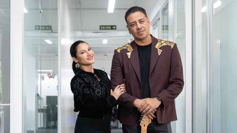 Kennya Padrón y Rafa García unen sus voces y conquistan la escena musical salvadoreña