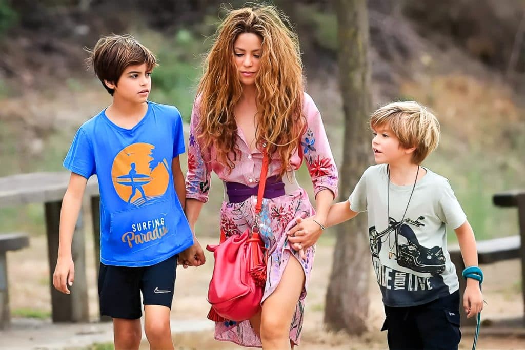 Polémica: Shakira demanda a influencer que agredió verbalmente a su hijo Sasha
