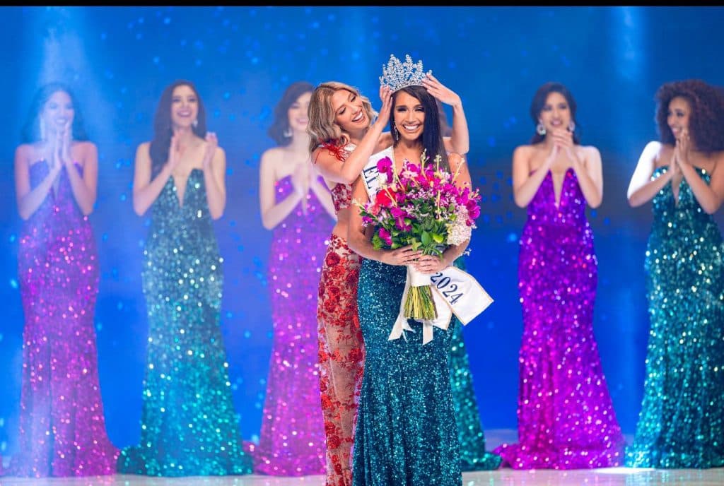 Florence García ¡El Salvador corona a su representante para Miss Universo 2024!