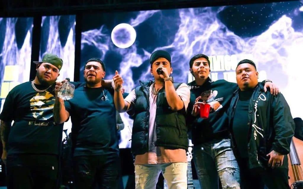 Fuerza Regida en El Salvador: Descubre el Setlist de su concierto de este sábado