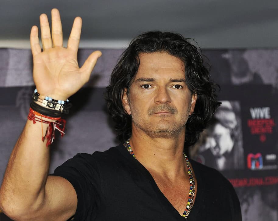 Ricardo Arjona confirma su regreso a los escenarios