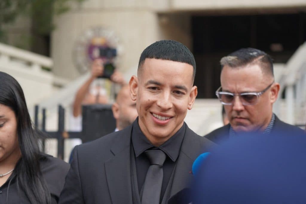 Polémica entre Daddy Yankee y su esposa por control de sus empresas