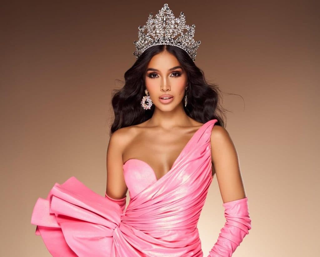 «Flo’s Universe», el nuevo segmento del backstage de Miss El Salvador