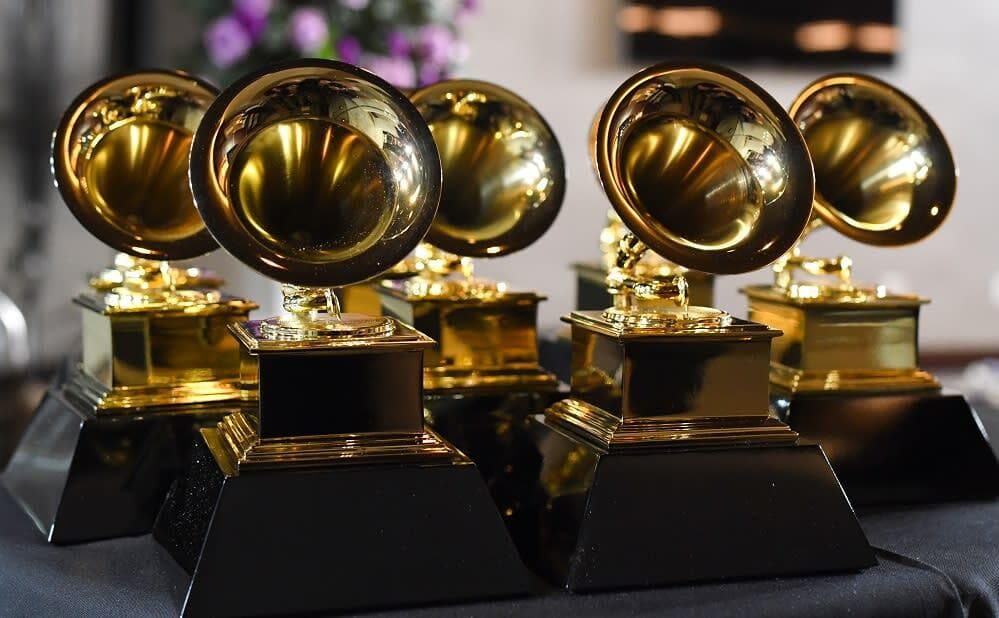 Conoce a los nominados al Grammy «Grabación del año»