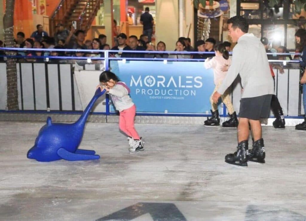 ¡La espera terminó! Hoy inauguran la pista de hielo en el Centro Histórico