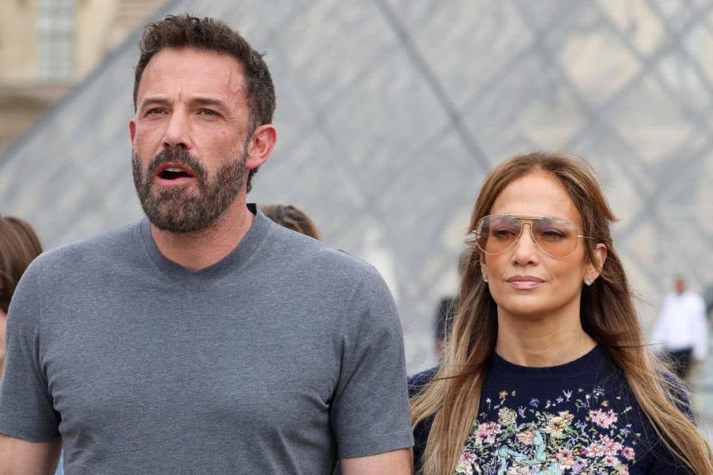 Jennifer López y Ben Affleck firman divorcio