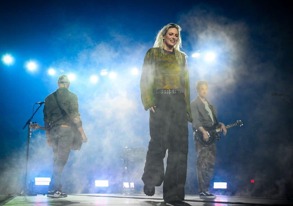 Linkin Park regresa a los escenarios con una nueva vocalista