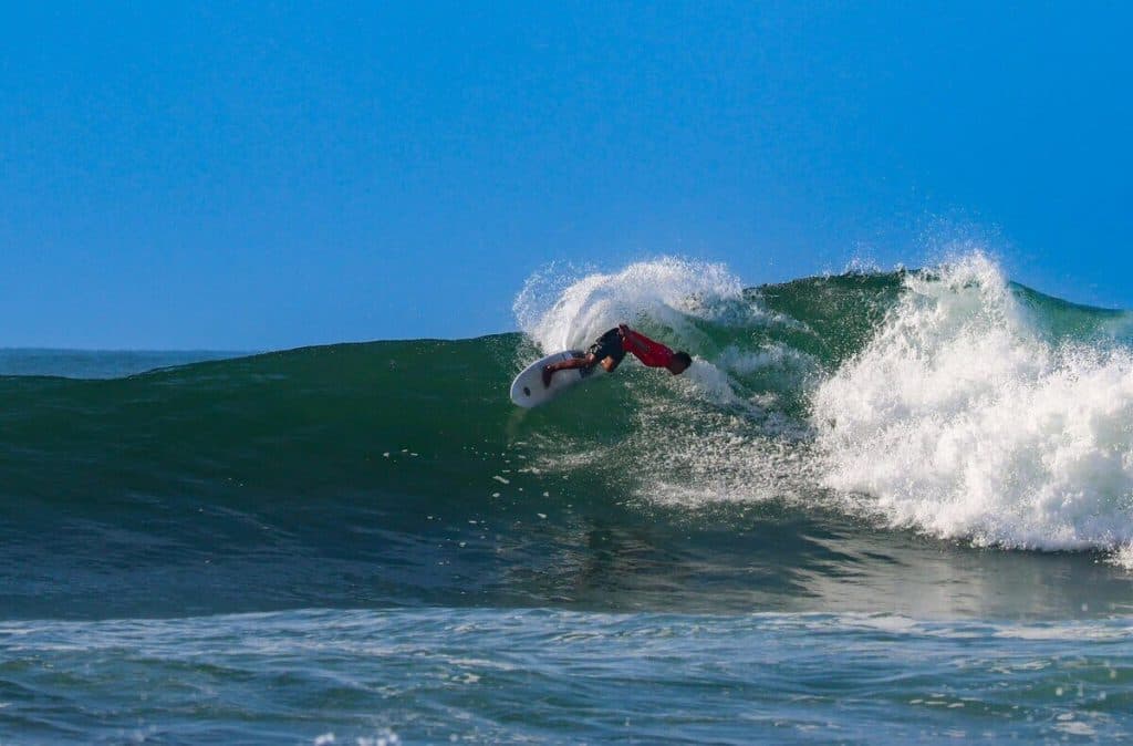 El Salvador, anfitrión del Campeonato Isa World Master Surfing Championship 2024
