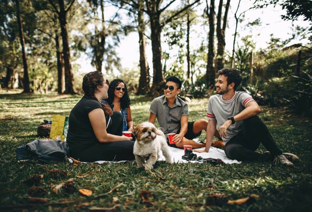 Cinco razones por las que la amistad es tan importante como el amor
