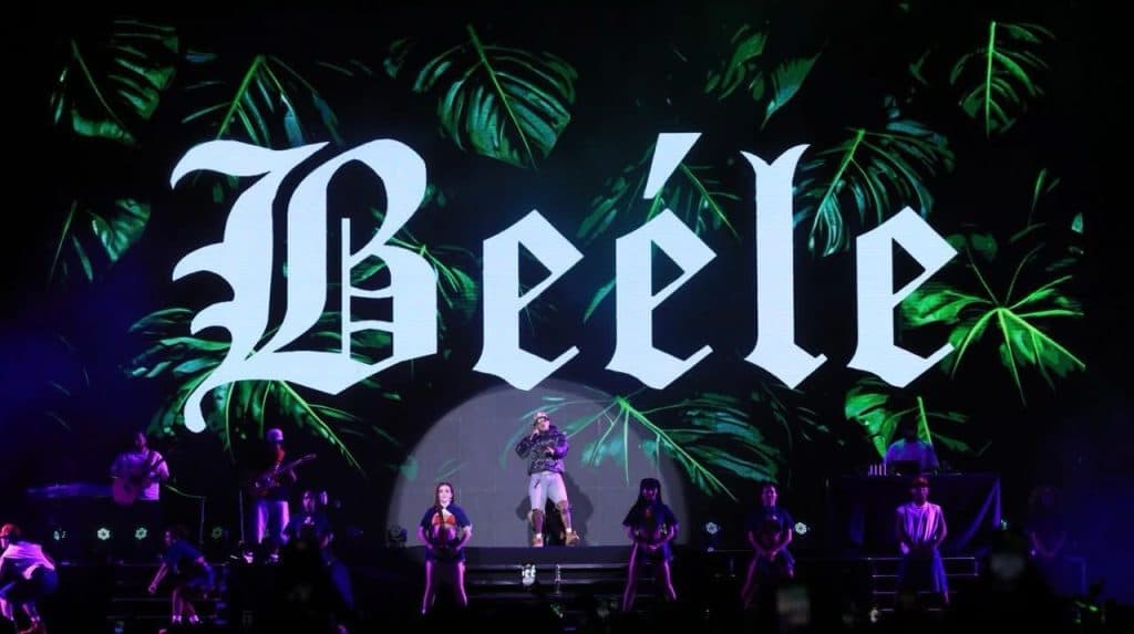 Beéle encendió a El Salvador con su fusión urbana en un concierto único