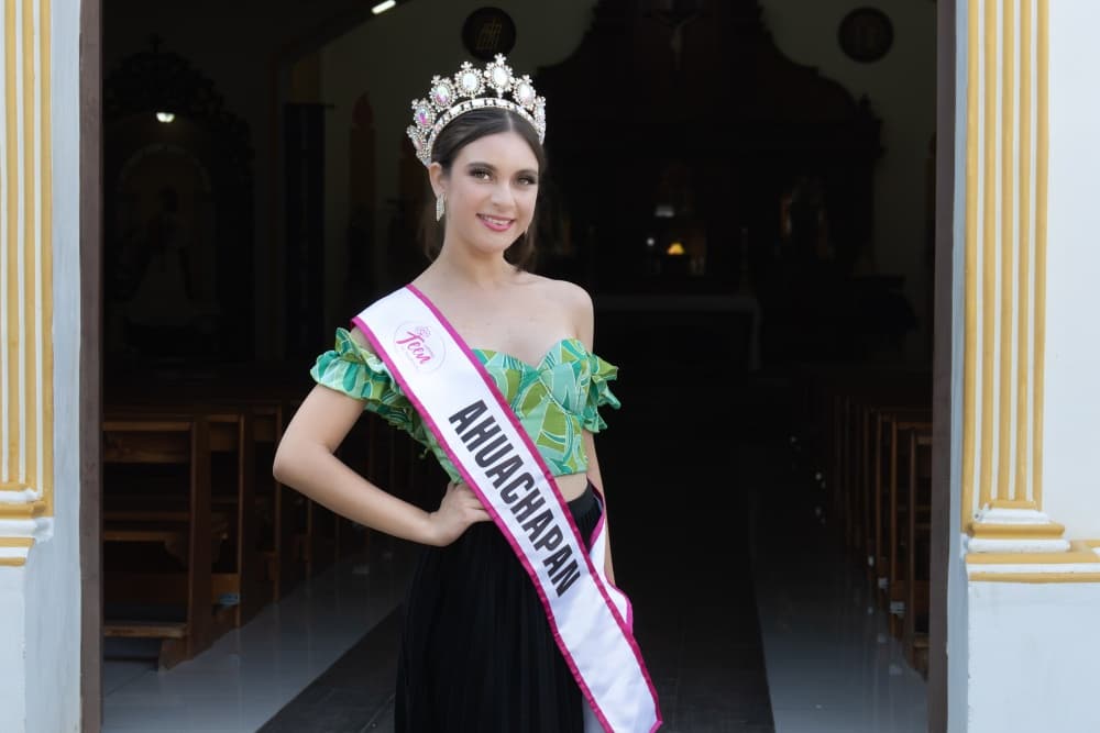 Adriana Rubio representa a Ahuachapán en Teen El Salvador 2025