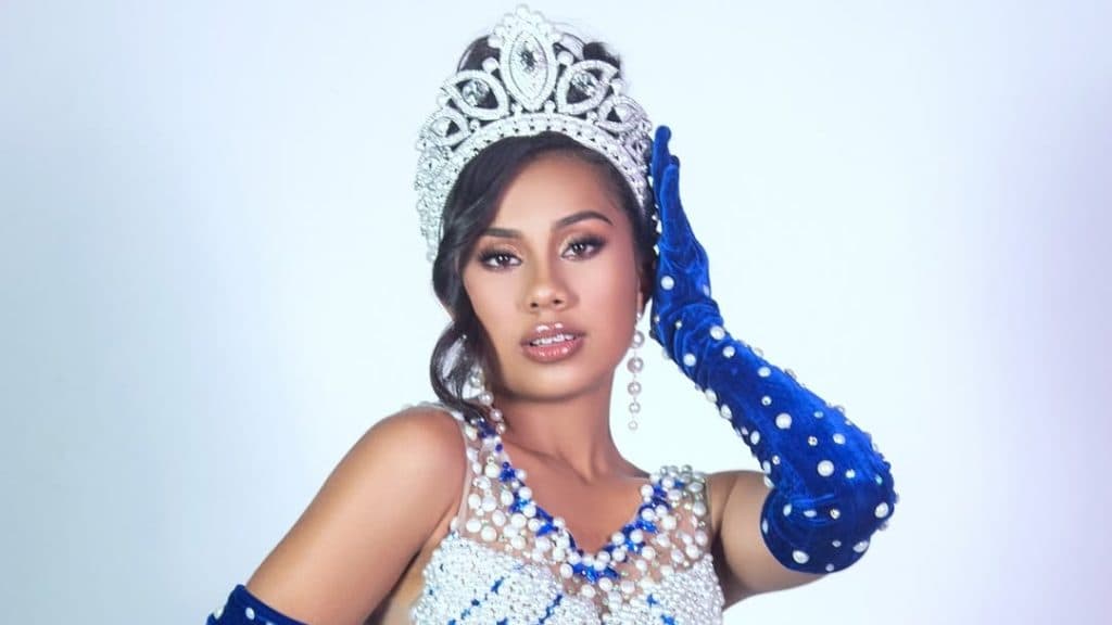 Mariana Hernández es Pre Teen Universe El Salvador