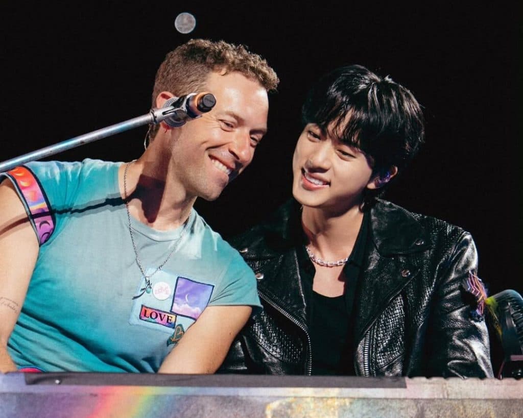 Coldplay y Jin de BTS conmueven a Corea del Sur con “My Universe”