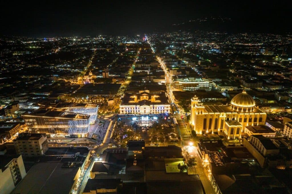 Fin de semana inolvidable en El Salvador: Cultura, sabores y diversión