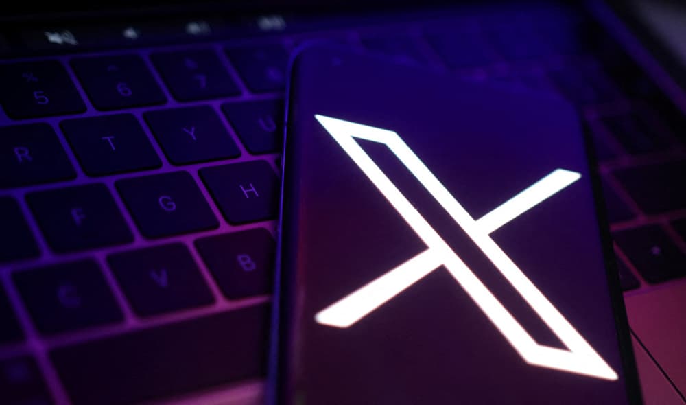 Investigan el uso de datos personales por «X» para entrenar su IA