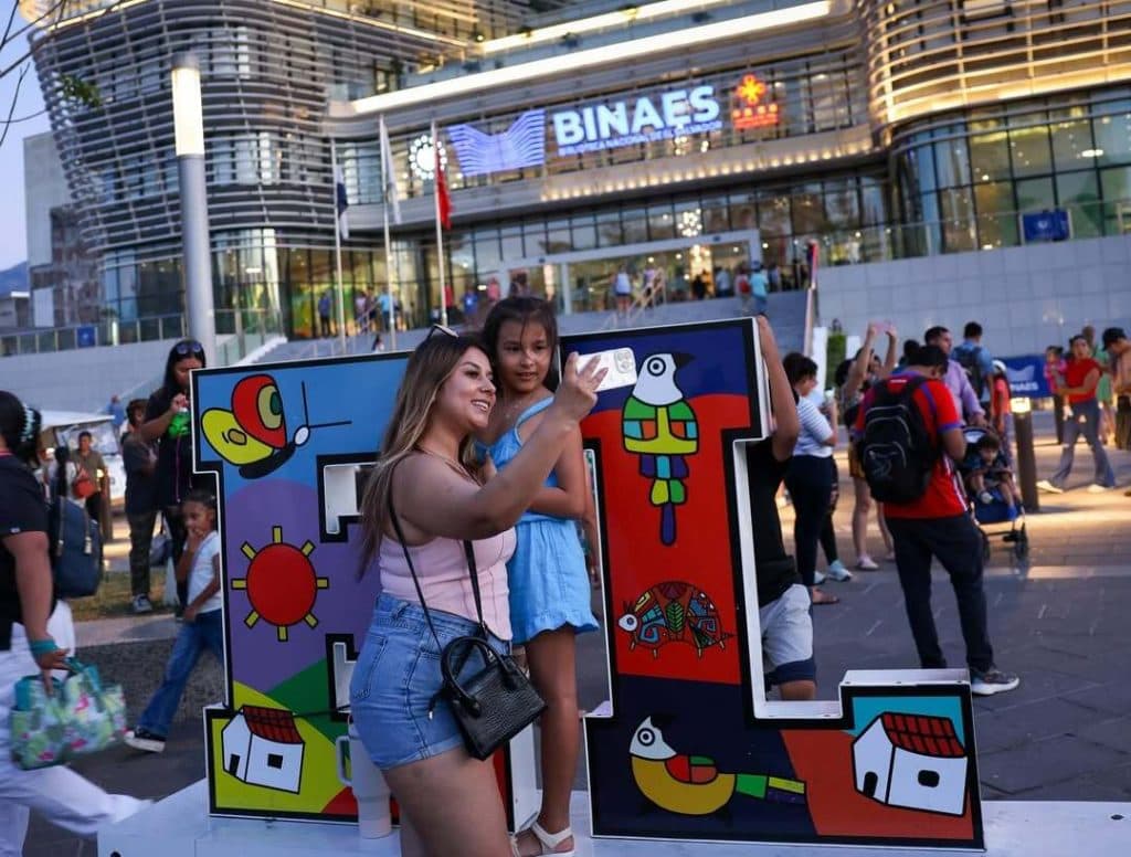 Un regalo del corazón: destinos gratuitos para celebrar a mamá con todo el amor