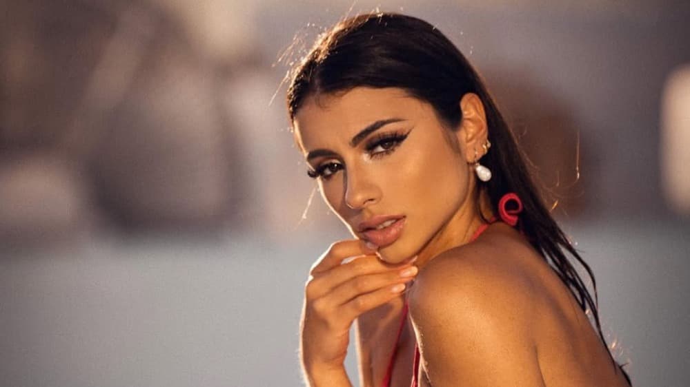 La salvadoreña Andrea Aguilar está en riesgo de ser eliminada de Miss Universe Latina