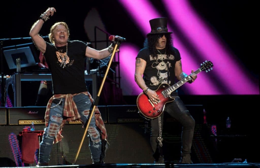 Guns N’ Roses acepta cambio de escenario para que la Selecta juegue en el Cuscatlán