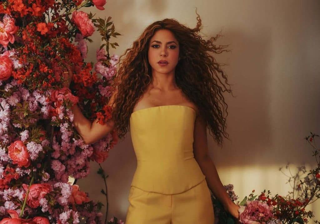 Shakira lanza línea de cuidado capilar tras años de relación de amor-odio con su cabello rizado