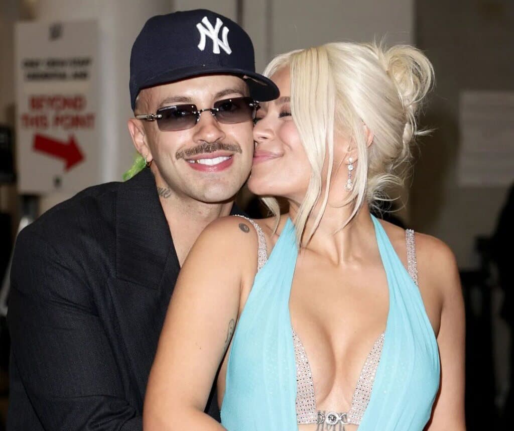 Karol G y Feid reavivan su romance en Ibiza entre rumores de propuesta