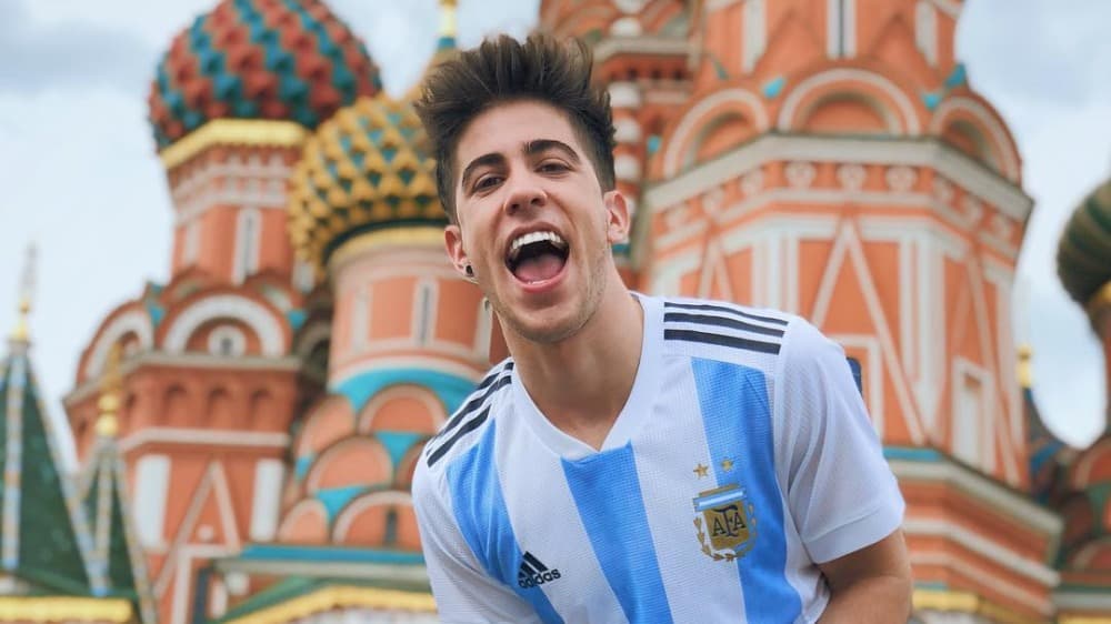 Alejo Igoa rompe récords y se convierte en el youtuber hispano con más suscriptores