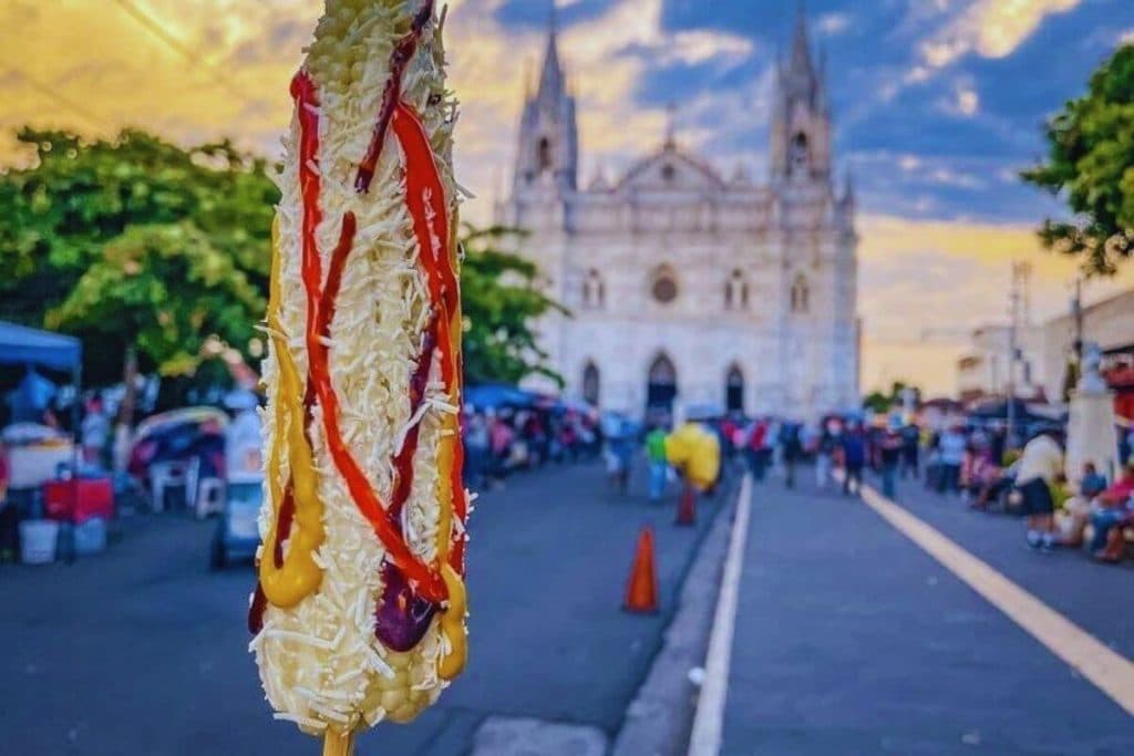 Platillos típicos e infaltables de las fiestas agostinas en El Salvador