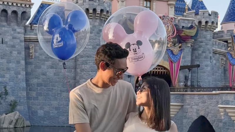 Fernanfloo y su pareja revelan el sexo de su bebé: «Ya te amamos»