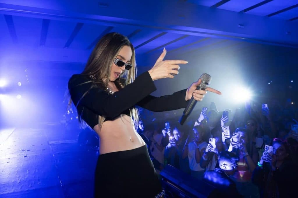 Belinda y Bad Bunny encienden Puerto Rico con un momento viral durante “Perro Negro”